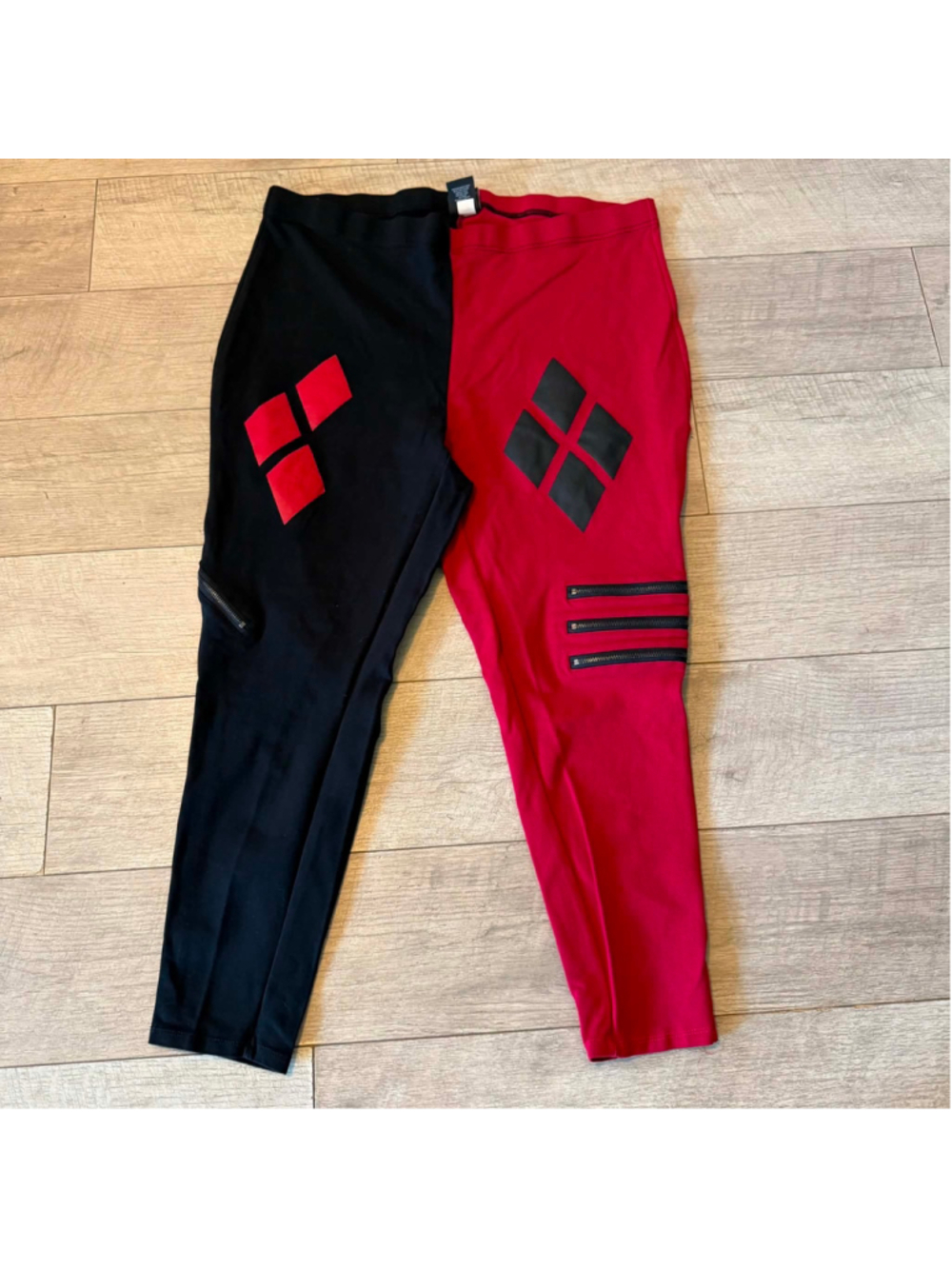 DC The Suicide Squad Harley Quinn Women's Leggings Size 2 Black Red